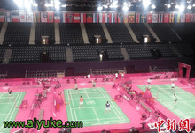 队员：场馆地毯很漂亮 红黄色乃陈金幸运色