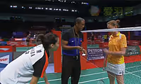 李文珊VS斯托曾巴赫 2013苏迪曼杯 女单资格赛视频