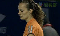 内维尔VS鲍恩 2011世界羽联总决赛 女单半决赛视频