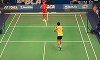 张维峰VS田厚威 2014印尼公开赛 男单1/16决赛视频