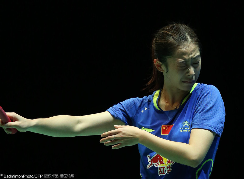 中国女单遭遇重创，仅有孙瑜一人进入半决赛，王适娴和王仪涵双双被淘汰。