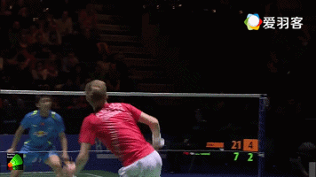 羽囧之八卦篇丨羽毛球还能当杂技玩? - 爱羽客羽毛球网