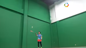 练出纯正的正手挑球