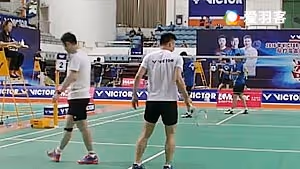 总决赛甲组 徐铭/李亮VS胡佳伟/李享 2016双雄会混合团体赛 男双小组赛视频