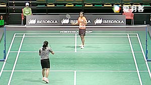 玛莉丝卡VS周士君 2016世界青年羽毛球锦标赛 混合团体小组赛视频
