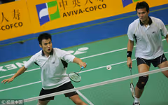 大马前国手李万华加盟日本国家队，与颜伟德共事