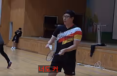 前韩名将朴成焕手术失败右手“残疾”！无奈参加残疾人比赛