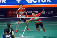 雷兰曦不敌省队顾俊峰，陈清晨贾一凡女双均遭淘汰！