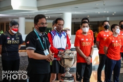 印尼总统亲临庆祝捧杯 金廷代表汤杯队致谢