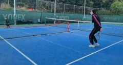 林丹儿子转行练网球，每天训练1.5小时