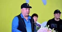 久违的李永波 身材明显发福