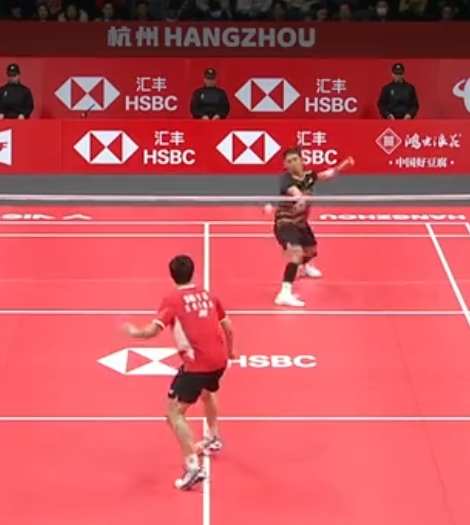 石宇奇VS乔纳坦 2023世界羽联总决赛 男单半决赛视频