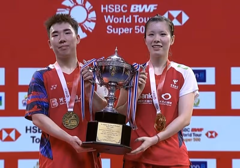 換了10余個(gè)搭檔的郭新娃又奪冠了