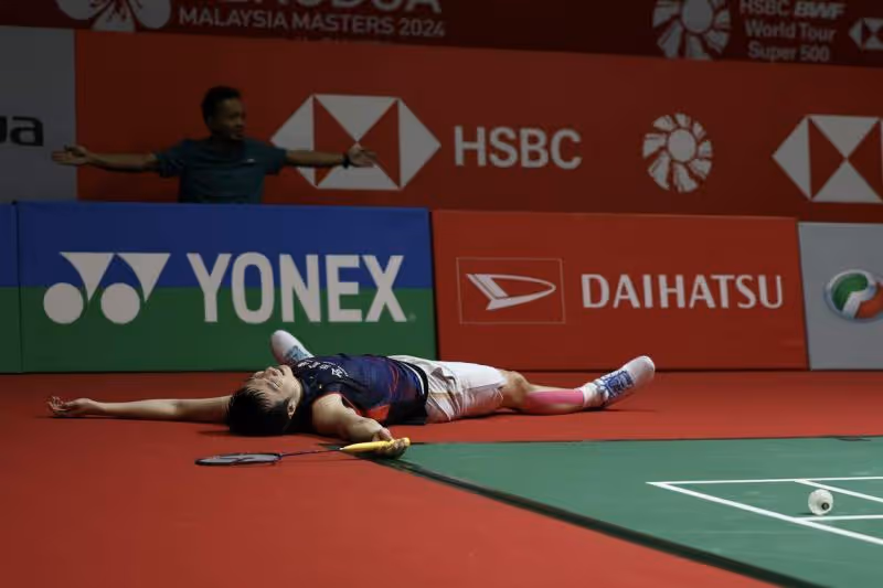 骆建佑不敌王子维 又遭一轮游