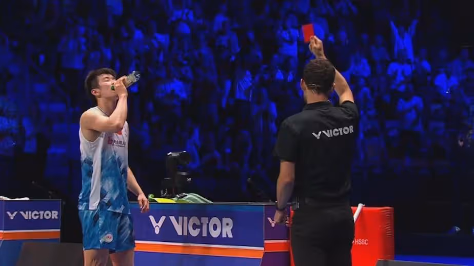 李诗沣遭遇全场嘘声被罚红牌！国羽男单全军覆没！