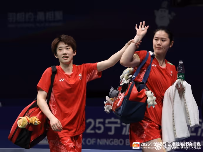 郑雨/张殊贤合体：离队倒计时 希望能多下纪念