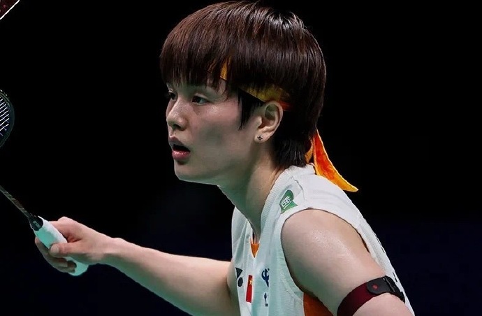 20-19赛点惨遭逆转！王祉怡1-2不敌因达农集锦 2025苏迪曼杯 视频