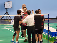 可以吹一辈子了！业余男双2-1击败世锦赛冠军！