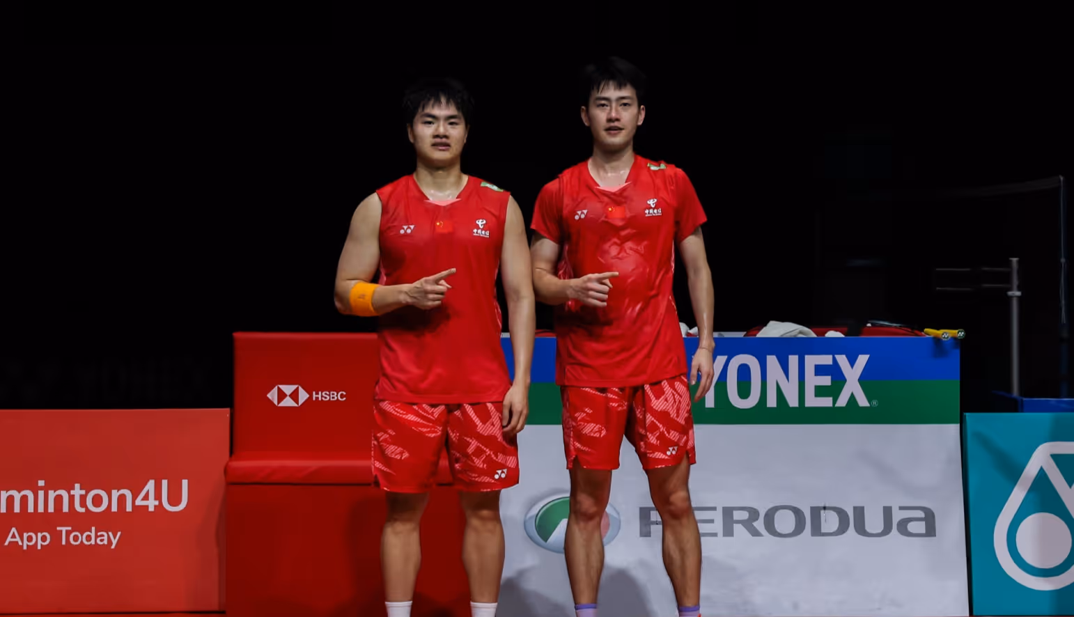 网易：国羽男双“不少球员特别暴躁”