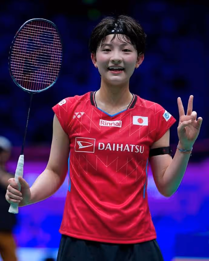 冷吗？宫崎友花0-2不敌老将李文珊集锦！ 2025新加坡公开赛 女单1/8决赛视频