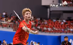 石宇奇2-1逆转 江苏3-0浙江  十五运会羽毛球项目资格赛