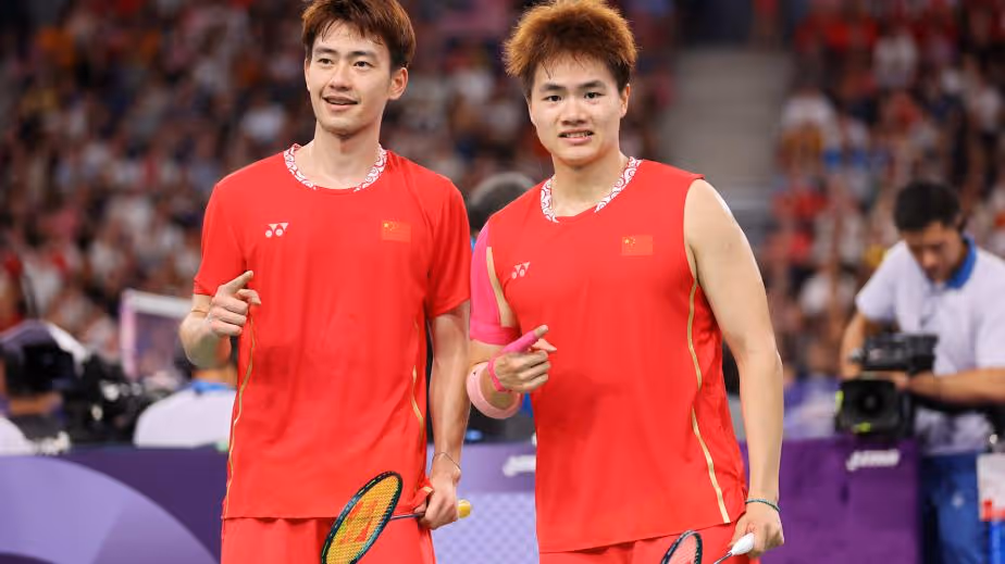 状态如何？梁伟铿/王昶2-0西班牙组合卡洛斯/加西亚集锦 2025羽毛球世锦赛 男双1/16决赛视频