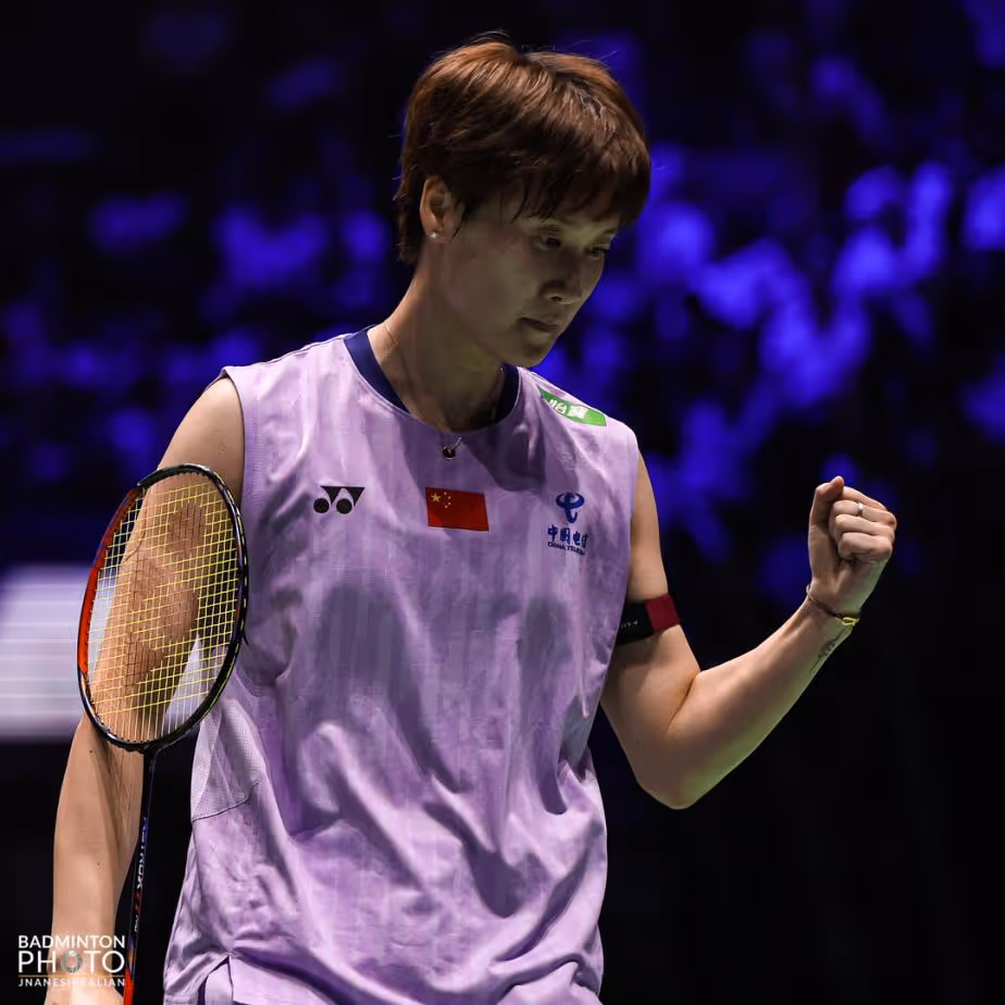 山口茜2-0陈雨菲夺冠集锦 2025羽毛球世锦赛 女单决赛视频