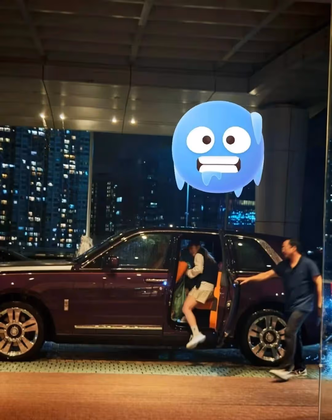 爆贾一凡上了陈堂杰的豪车