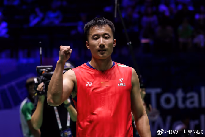 陆光祖1-2周天成集锦 2025年北极公开赛男单1/4决赛视频