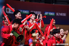 国羽2-0印尼夺冠丨2025世青赛混团决赛