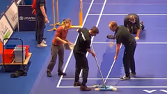 场地太滑像溜冰 选手批评赞助商不专业