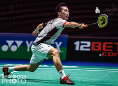 全运会首日附加赛 伍家朗2-0刘泽庆