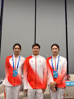 梁伟铿担任全运会开幕式火炬手：一生的荣誉