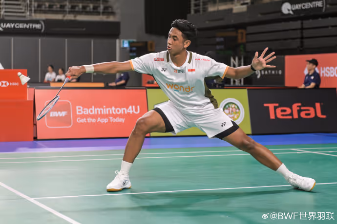 奈良冈功大输球  周天成安洗莹晋级 丨澳洲公开赛1/8决赛