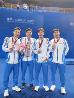 王昶/谢浩南摘银：打的不尽人意 巨大优势情况下有点着急