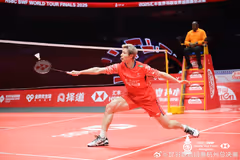 石宇奇谈对阵周天成：不放弃的精神 值得学习