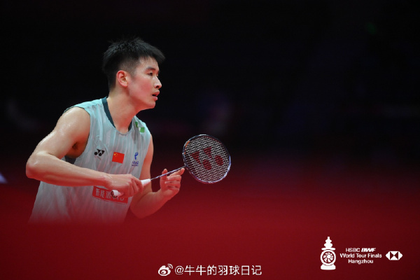 两连败！李诗沣0-2奈良冈集锦！ 2025世界羽联总决赛 男单小组赛视频