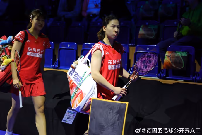 豁出去拼了！李怡婧/王漪朵2-1惨胜阿玛莉亚/拉马丹蒂集锦！ 2026德国公开赛 女双半决赛视频