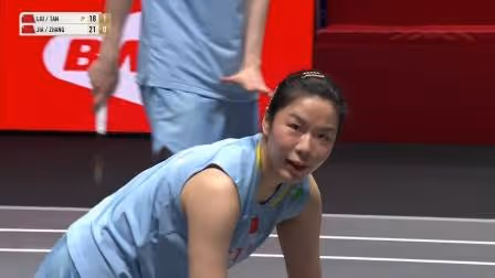 决胜局22-20险胜！谭宁/刘圣书2-1贾一凡/张殊贤集锦 2026全英公开赛 女双半决赛视频