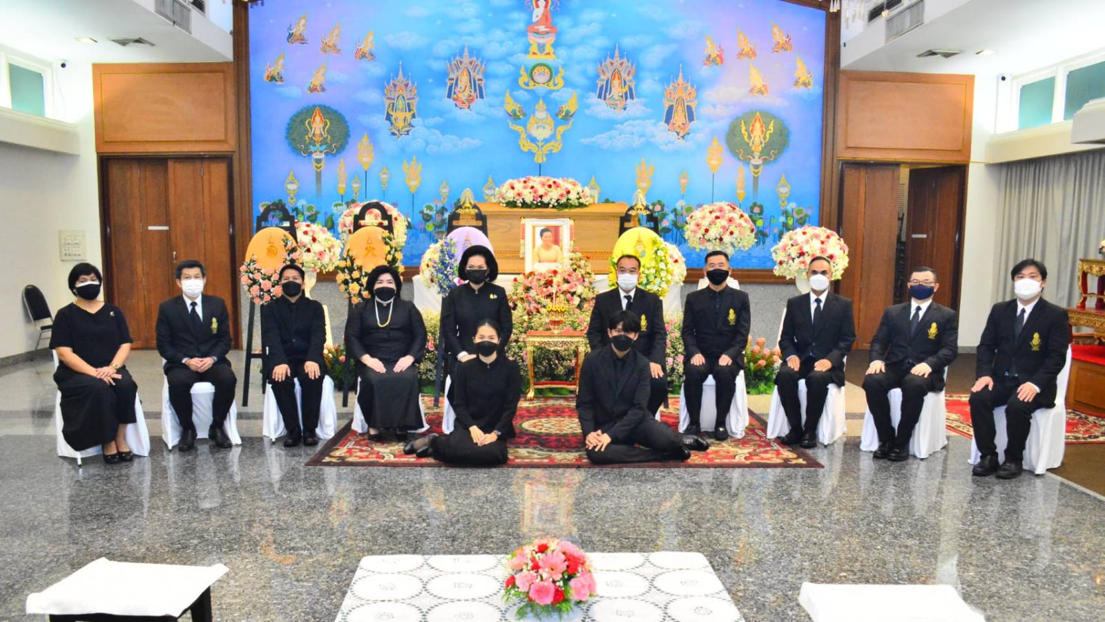 因达农母亲举行葬礼,众多泰国体育界人士出席