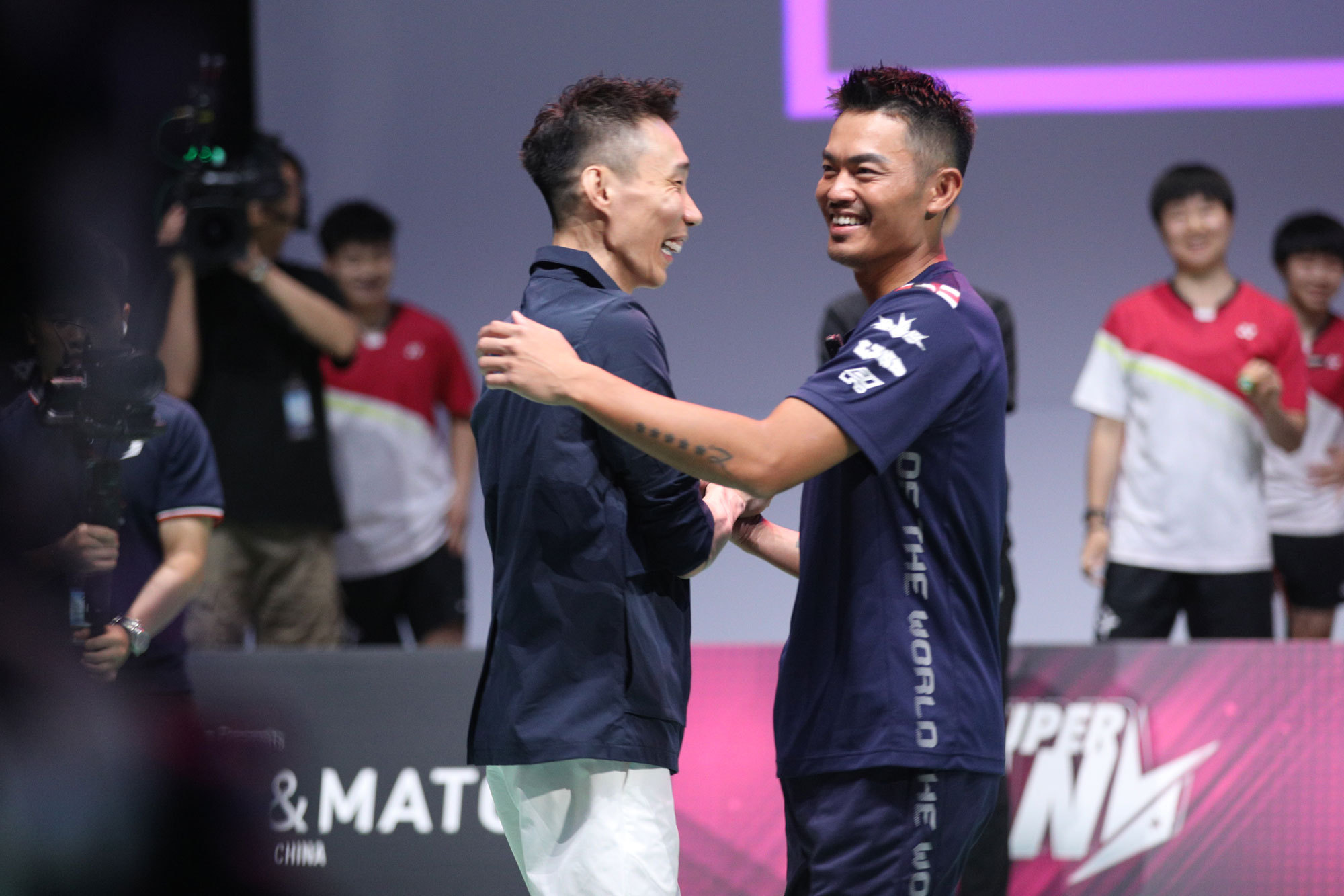 李宗伟盼做好国羽与自由人协调工作 林丹盼羽坛再现巨星 - 羽球帝